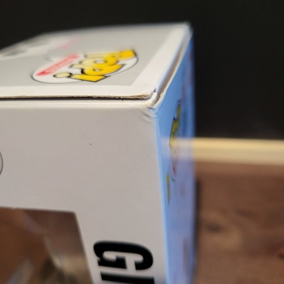 The Secret Life of Pets Gidget Toys R Us Exclusive Funko Pop - Picture 9 of 12